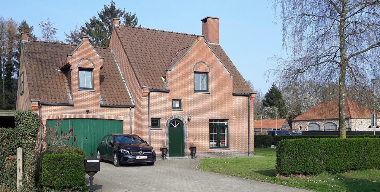 Waasmunster Villa De Ruiter מראה חיצוני תמונה